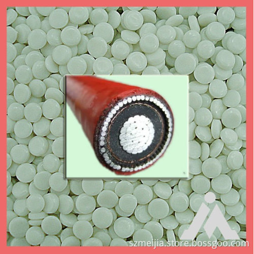 Low smoke polyolefin compound